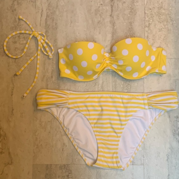 Victoria’s Secret Women’s Bikini 34B M bottoms Polka Dots and Stripes - Picture 5 of 7